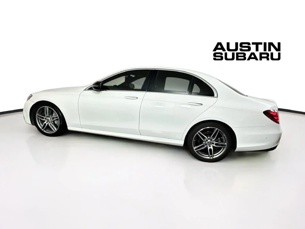 Used 2018 White Mercedes-Benz E 300 image 4