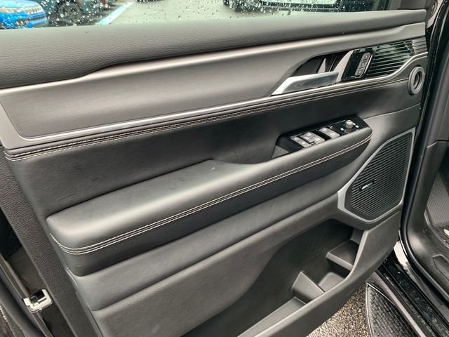 New 2026 High Gloss Black Jeep  image 16