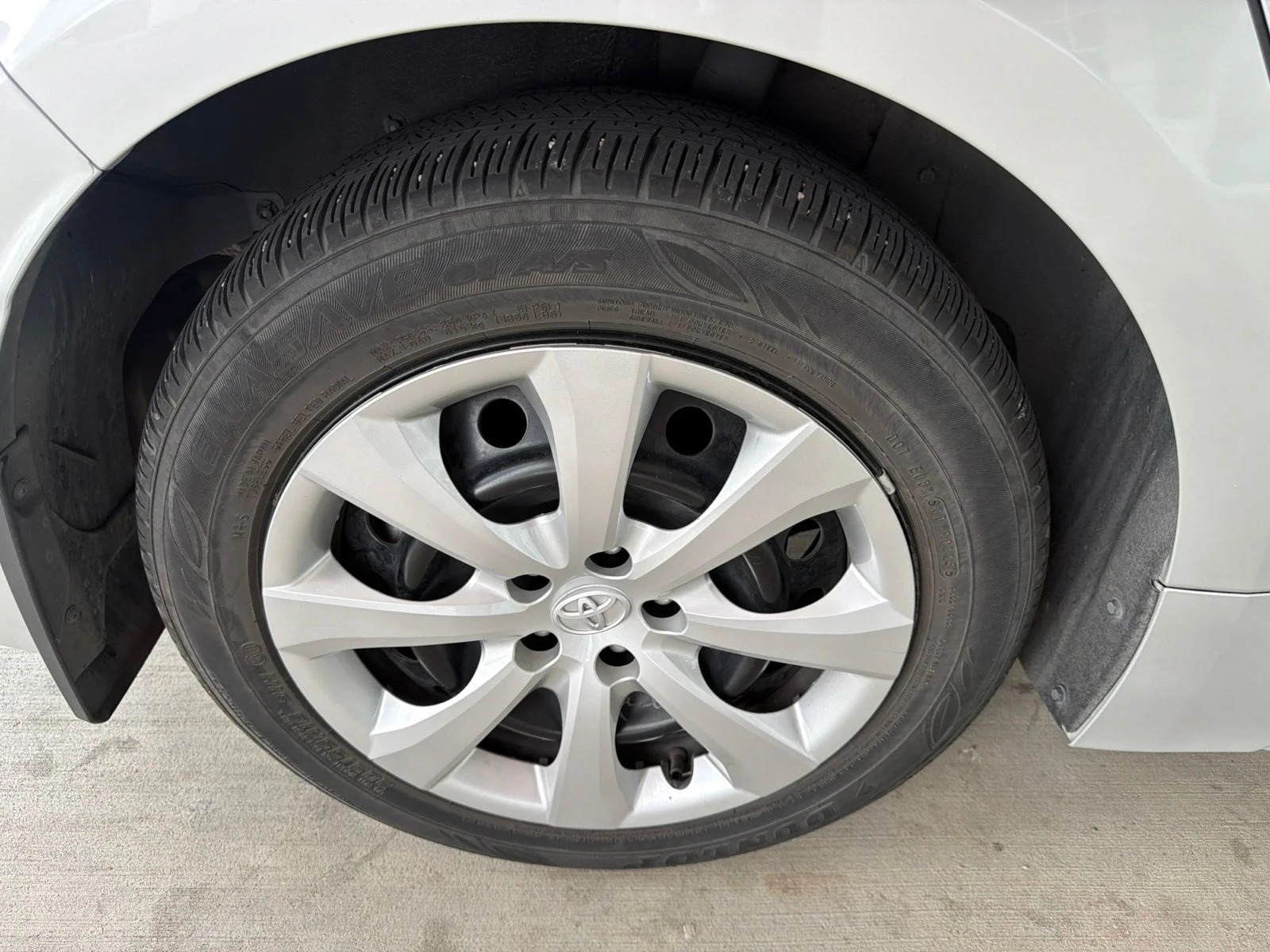 Used 2025 Silver Toyota LE image 14