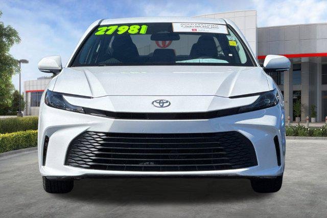 Certified Used 2025 ICE CAP Toyota  image 11