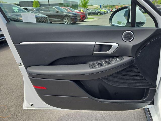2025 Hyundai Sonata Hybrid SEL - Photo 13