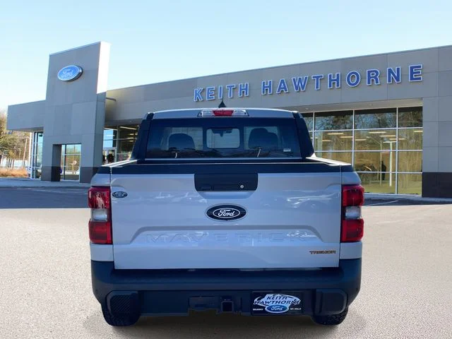 New 2026 Space White Metallic Ford Tremor® image 5