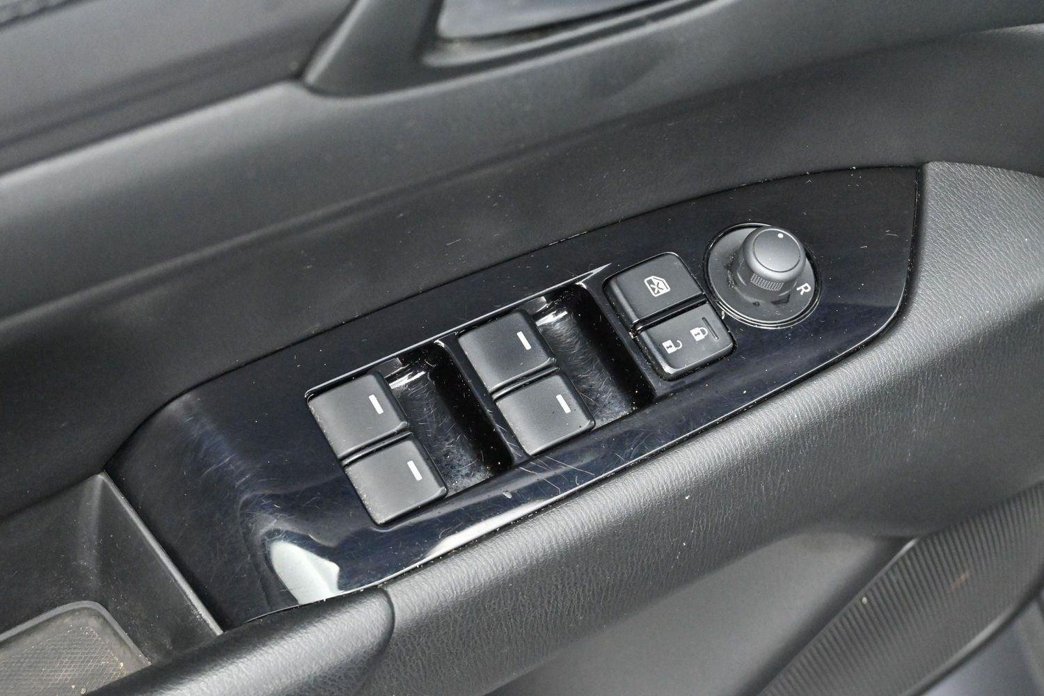 Used 2020 Jet Black Mica Mazda Touring image 10