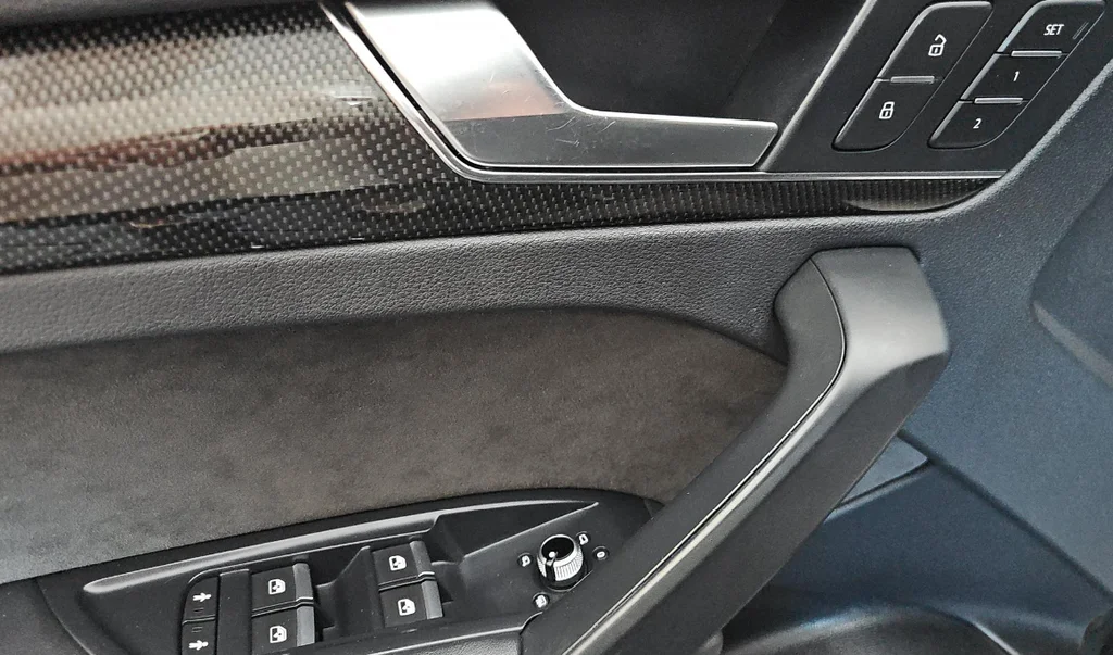 Used 2019 Black Audi 3.0T Premium Plus image 17