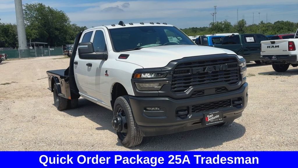 New 2026 Bright White Clear-Coat Exterior Paint RAM Tradesman image 2