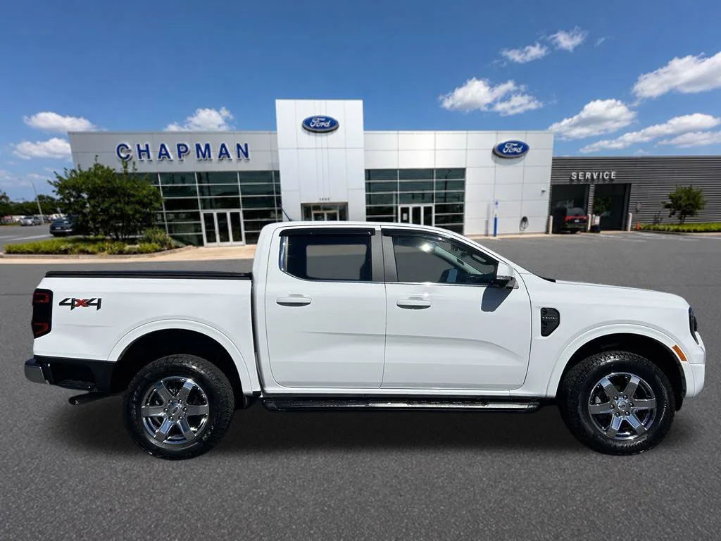 Certified Used 2025 Oxford White Ford Lariat image 6