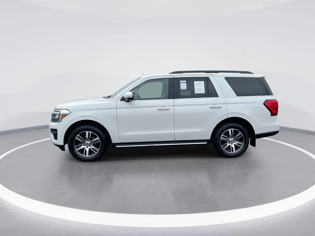 Used 2022 White Ford XLT image 5