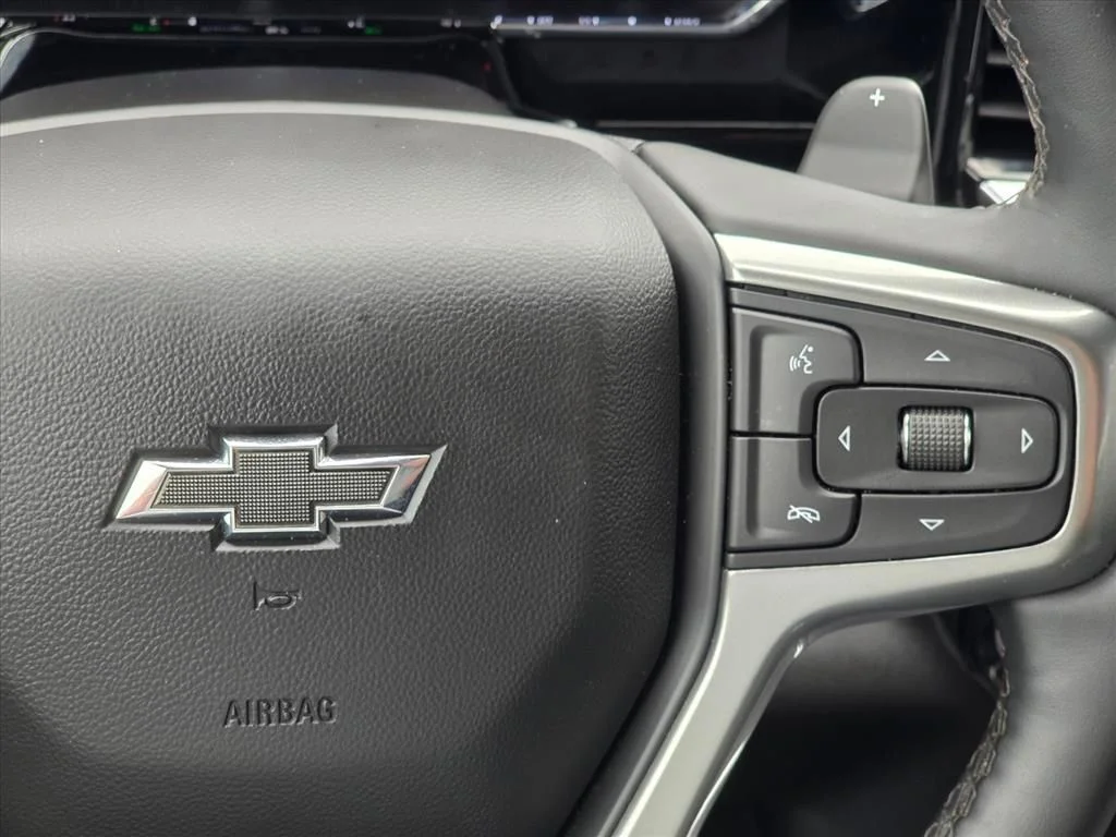 Used 2024 White Chevrolet RST image 16