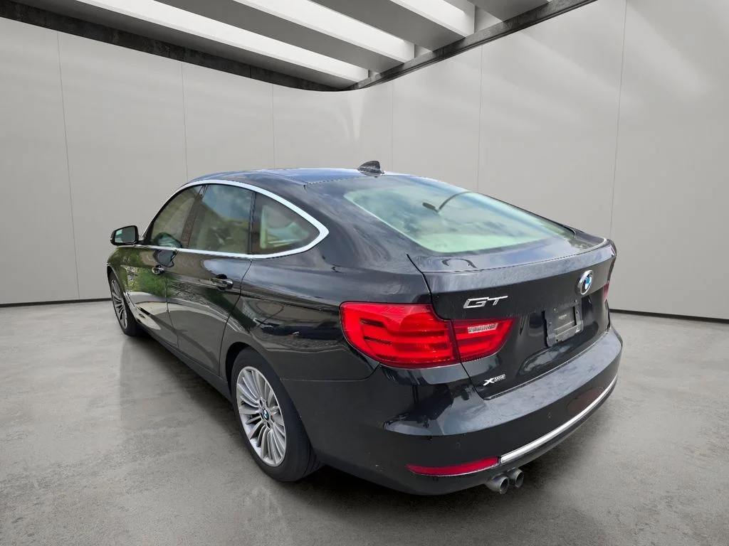 Used 2015 Black Sapphire Metallic BMW 328i xDrive image 6