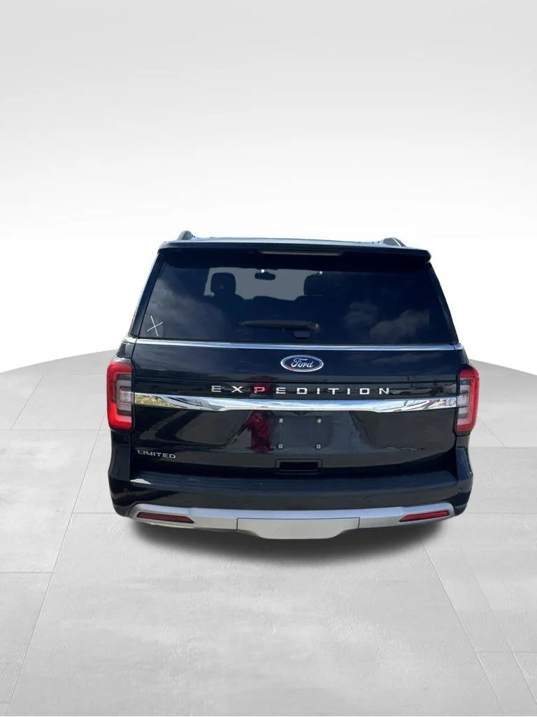 Used 2024 Agate Black Metallic Ford Limited image 5