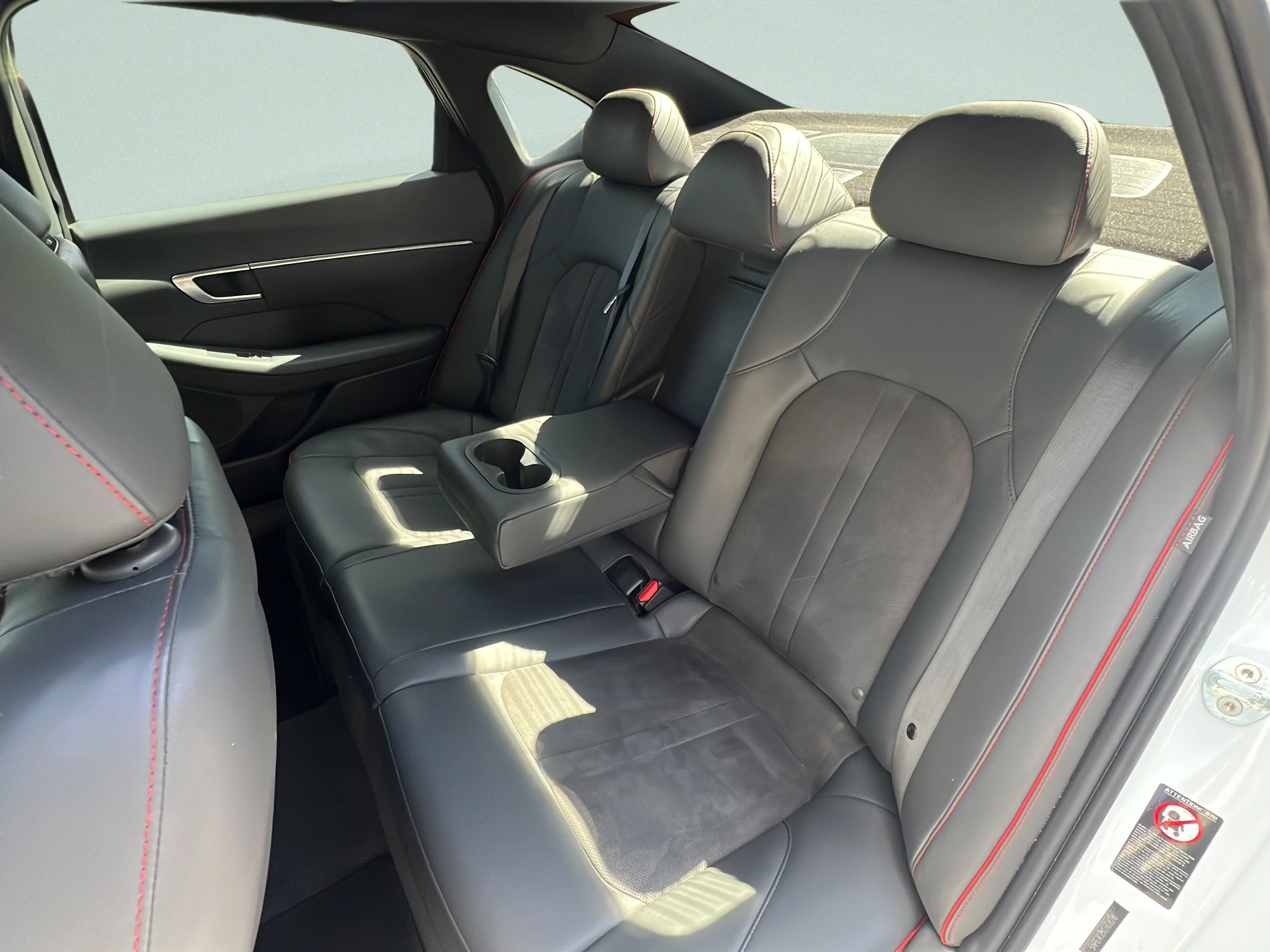 Used 2020 Quartz White Hyundai SEL Plus image 9