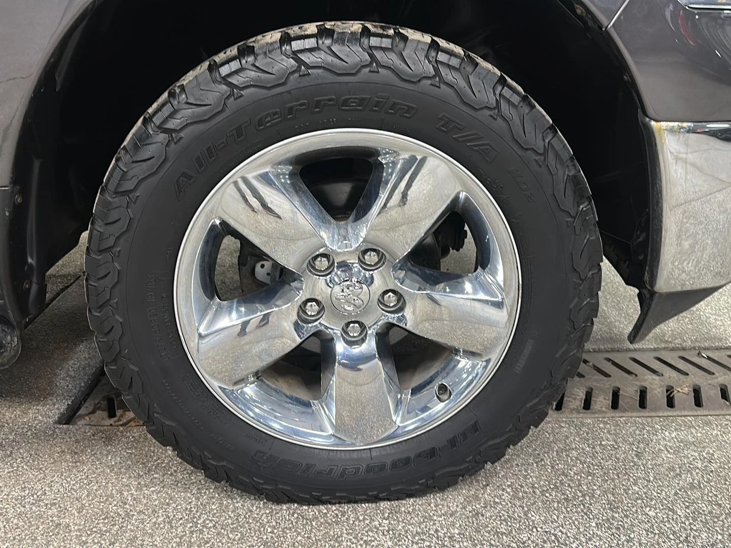 Used 2016 Granite Crystal Metallic Clearcoat Ram Big Horn image 13