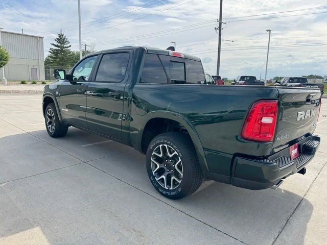 New 2026 Serrano-Green Metallic Exterior Paint RAM Laramie image 4