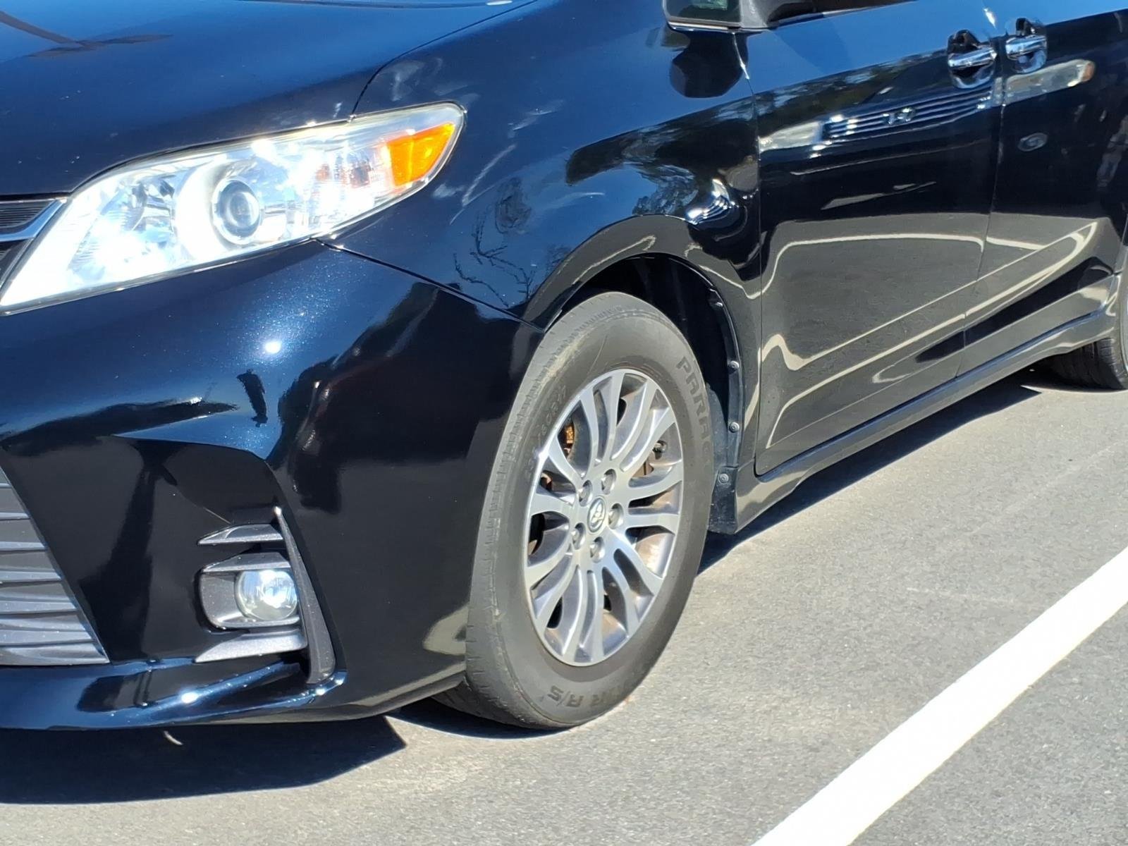 Used 2019 Midnight Black Metallic Toyota XLE image 3