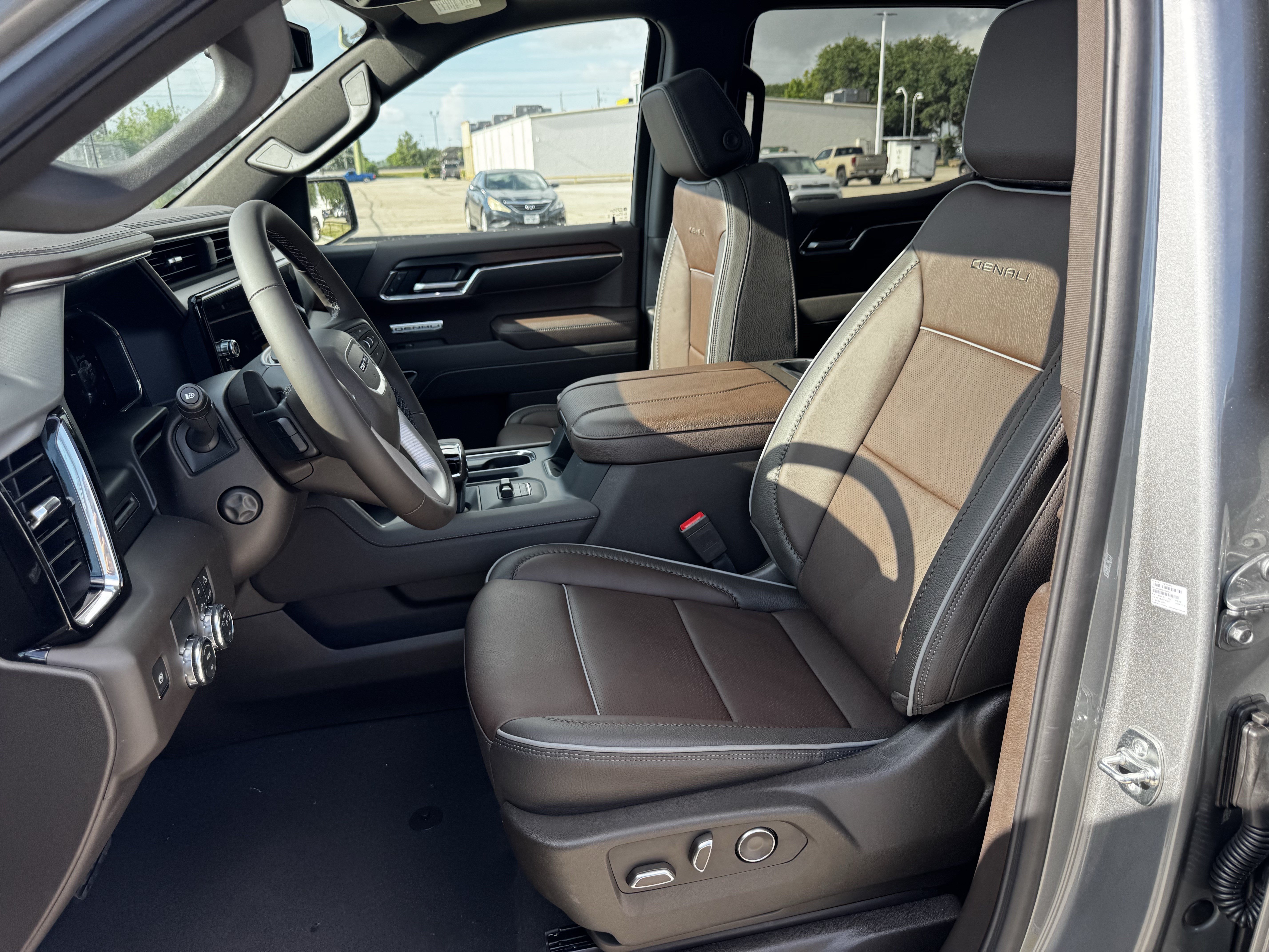 2026 GMC Sierra 1500 Denali - Photo 19