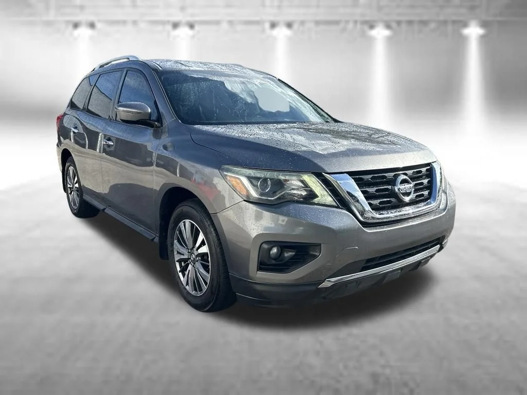 Certified 2017 Nissan Pathfinder SV with VIN 5N1DR2MN7HC628507 for sale in Lake Worth Beach, FL