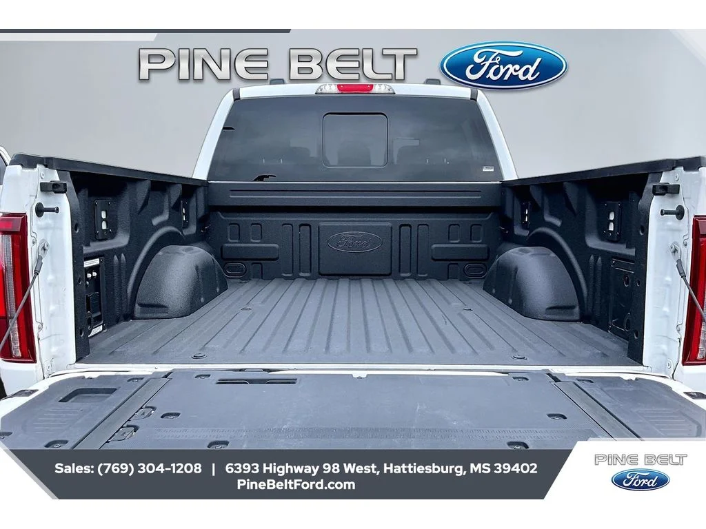 Used 2025 Star White Ford King Ranch image 12