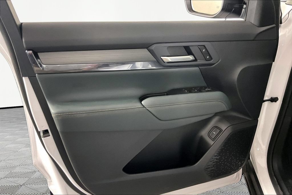 2026 GMC Terrain AT4 - Photo 17