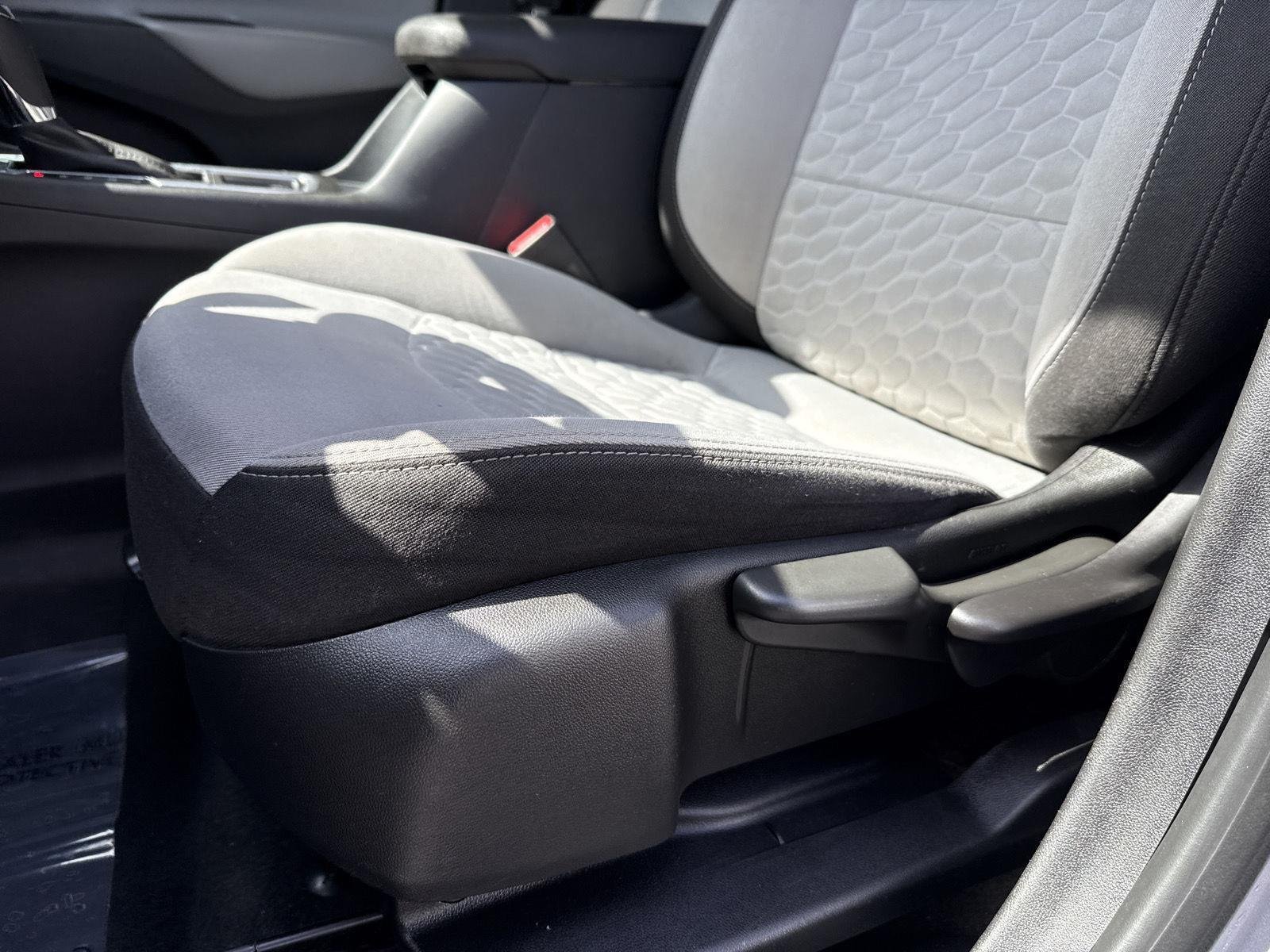 Used 2018 Silver Ice Metallic Chevrolet LS image 15
