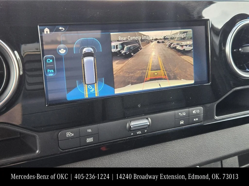 Used 2025 White Mercedes-Benz Cargo 170 WB image 18