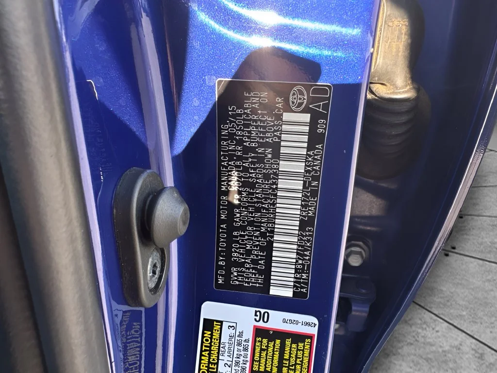 Used 2015 Blue Toyota S image 24