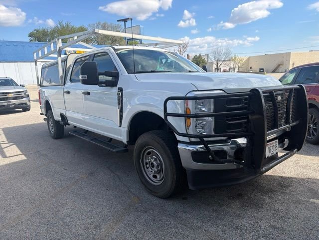2025 Ford F-250 XL 4x4 Crew Cab 8' Box's photo
