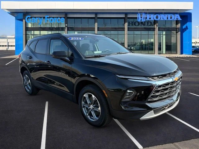 2024 Chevrolet Blazer 2.0T 2LT FWD's photo