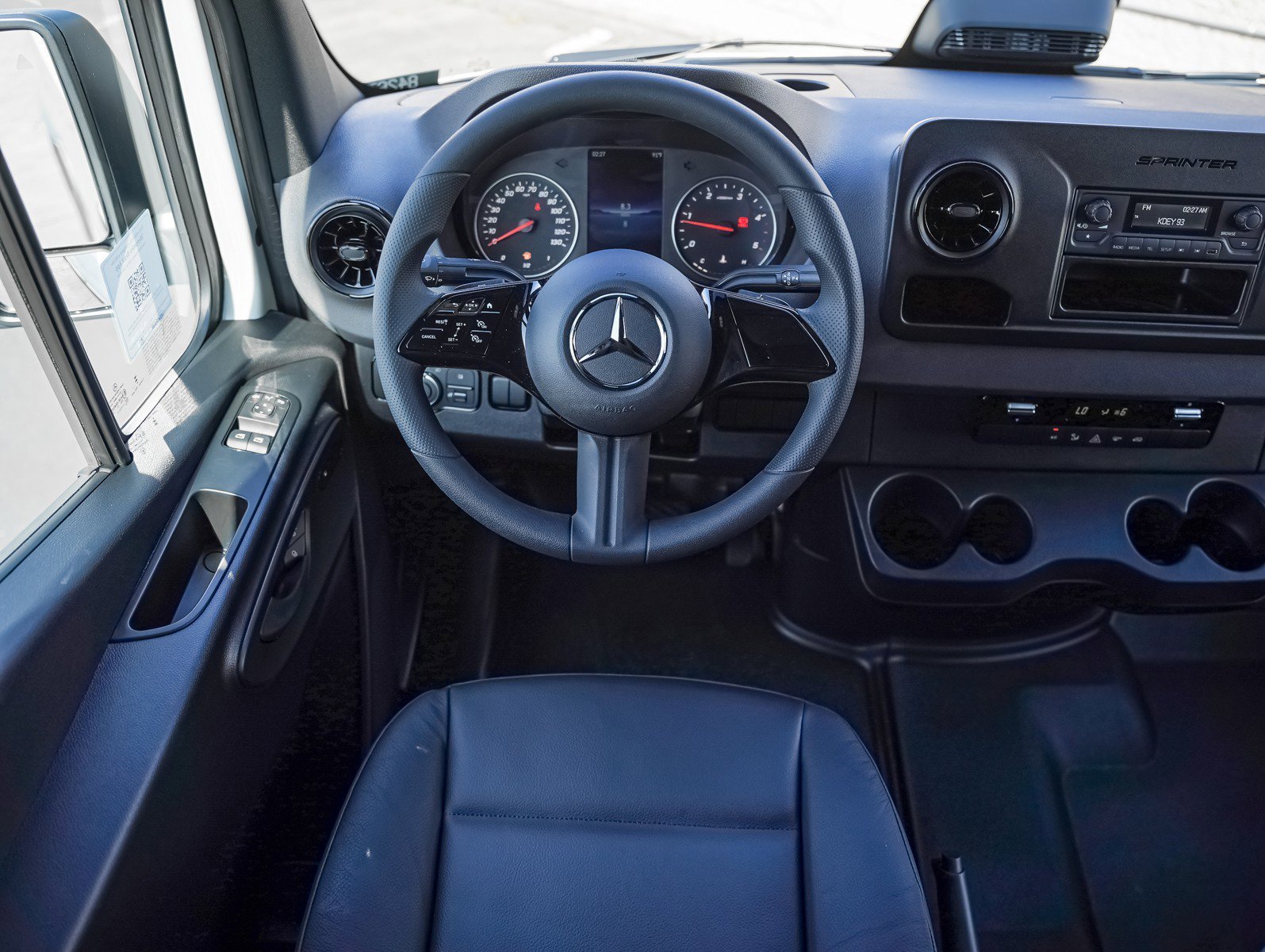 New 2026 Arctic+White Mercedes-Benz 2500 High Roof I4 Diesel 170 RWD image 15
