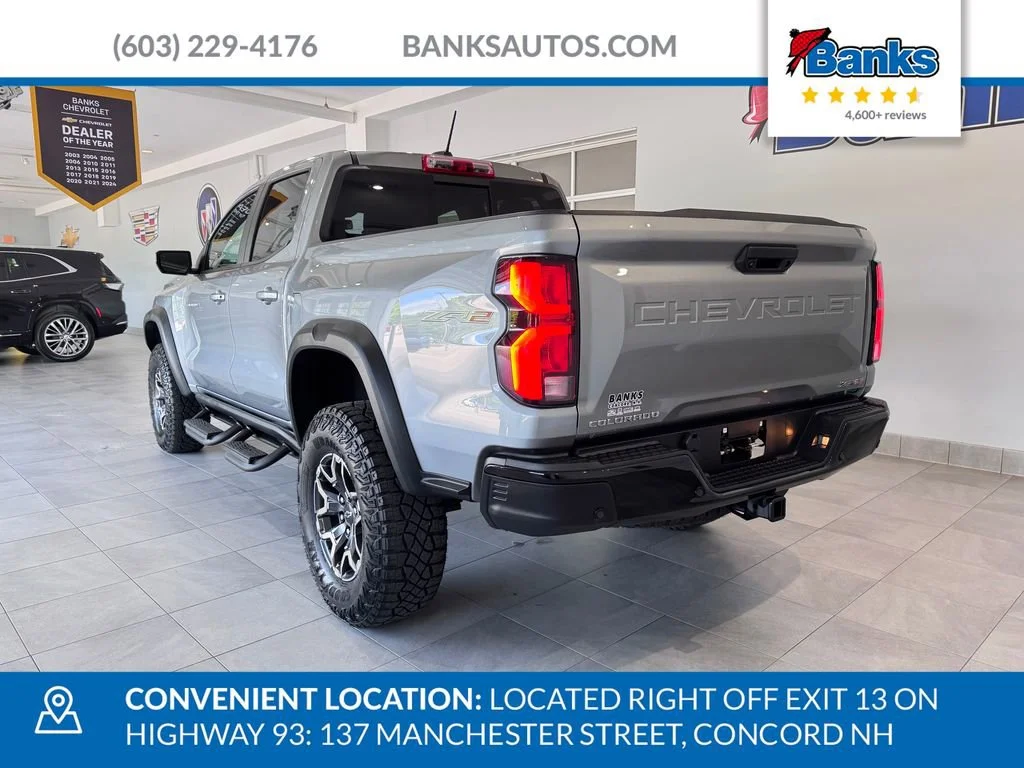 2024 Chevrolet Colorado ZR2 - Photo 6