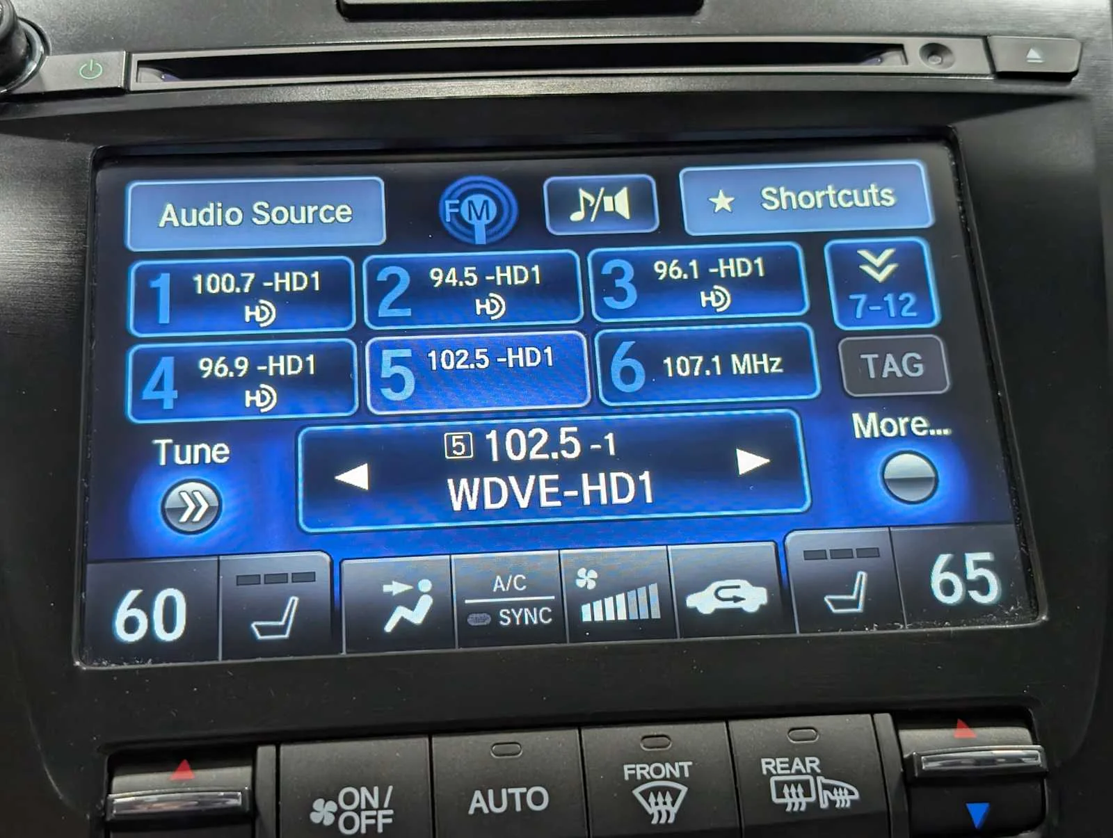 Used 2015 Fathom Blue Pearl Acura V6 Tech image 24