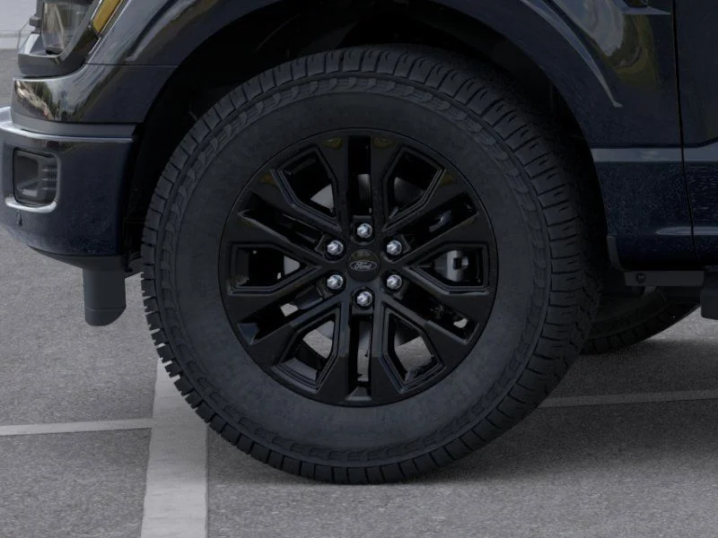 New 2026 Agate Black Metallic Ford XLT image 19