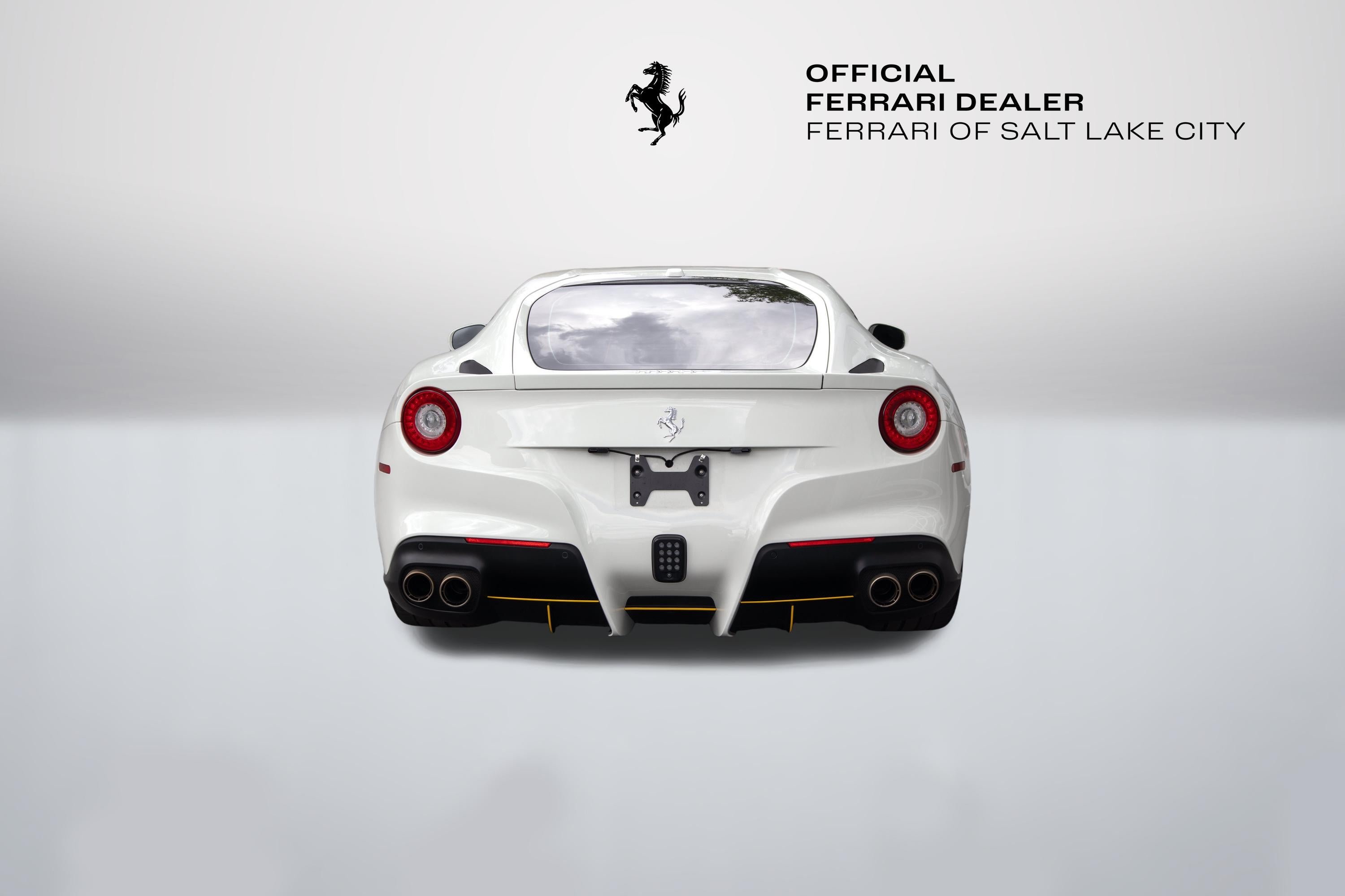 Used 2015 Bianco Avus Ferrari 2dr Cpe image 4