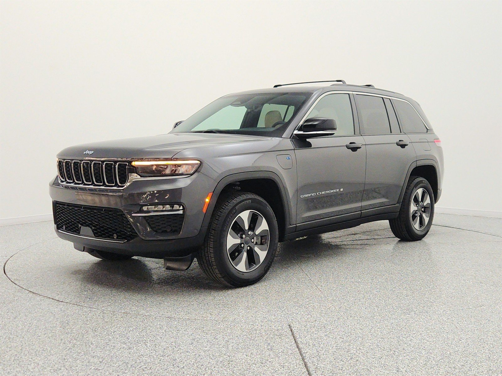 Used 2025 Baltic Gray Metallic Clearcoat Jeep 4x4 image 1