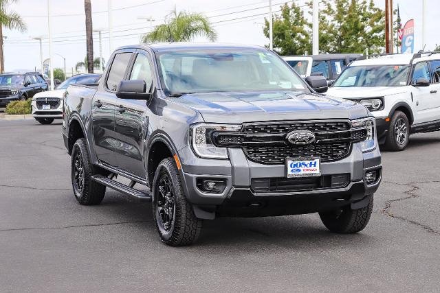 New 2026 Carbonized Gray Metallic Ford XLT image 32