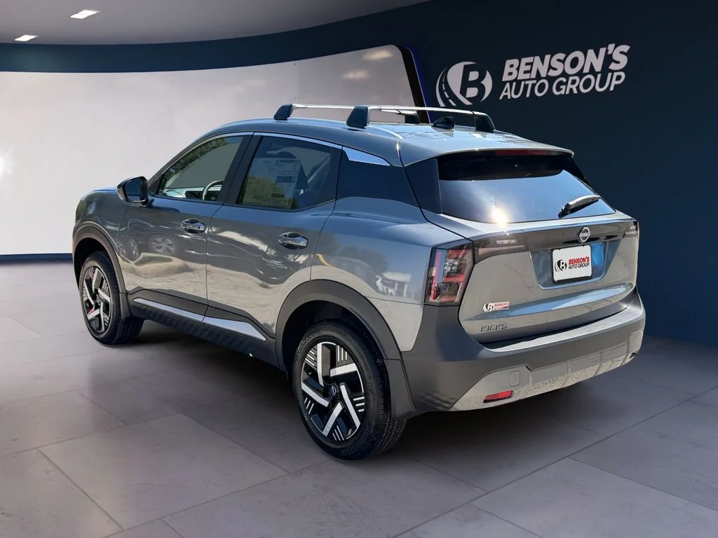 New 2027 Gray Nissan SV image 3