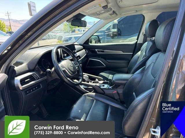 Used 2020 Dark Moss Kia S image 11