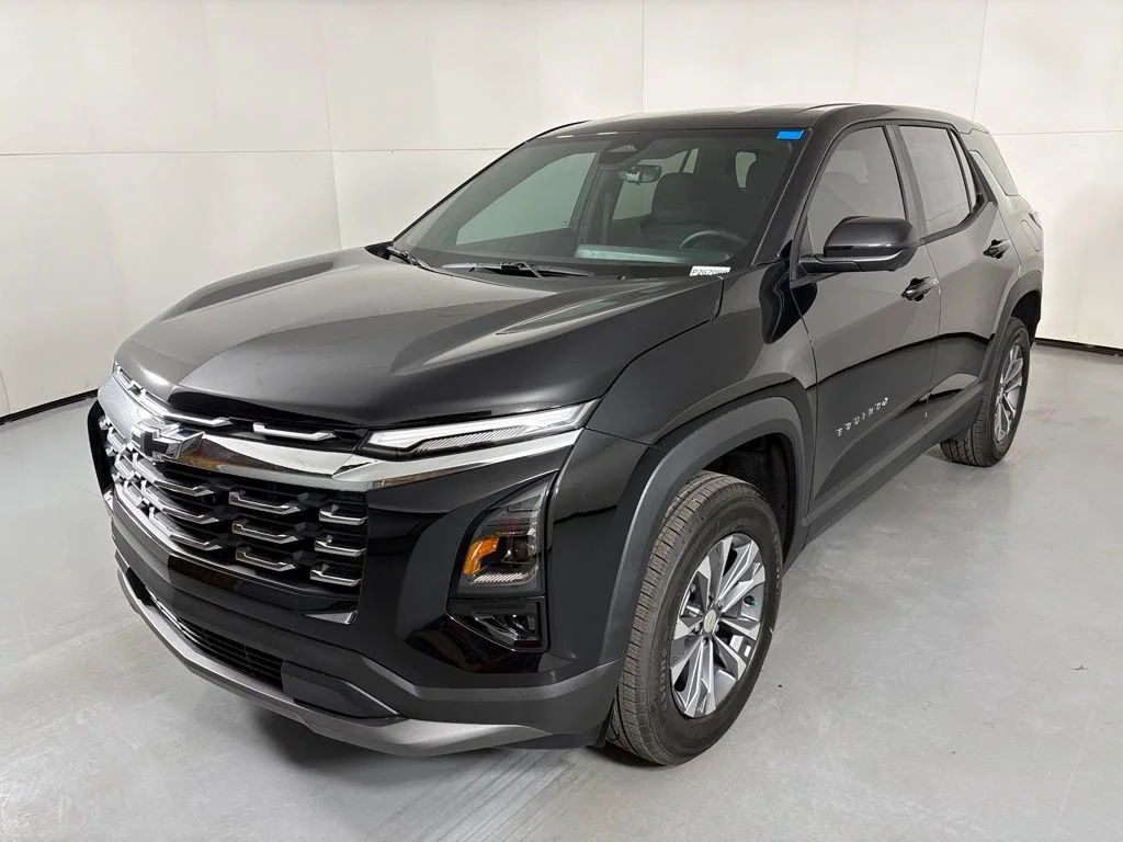 New 2026 Mosaic Black Metallic Chevrolet LT image 5