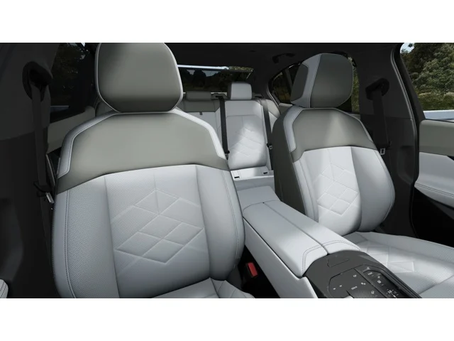 New 2027 Oxide Grey Metallic BMW 540i xDrive image 11