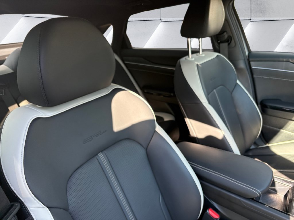 Used 2025 Gray Kia GT-Line image 14