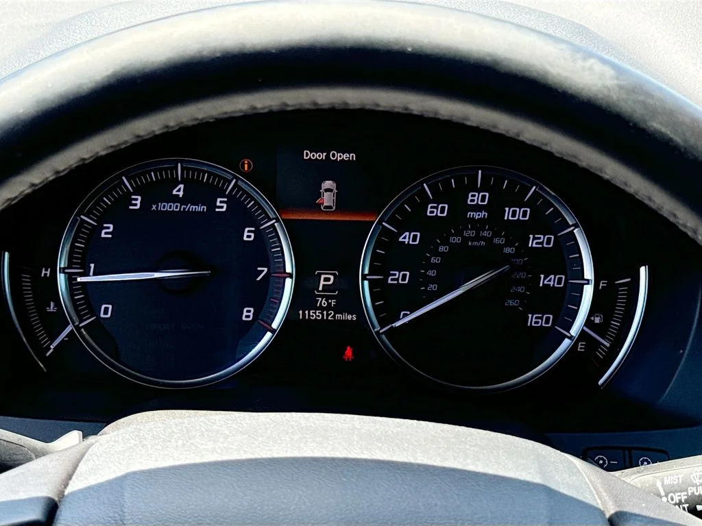 Used 2020  Acura 3.5L image 3