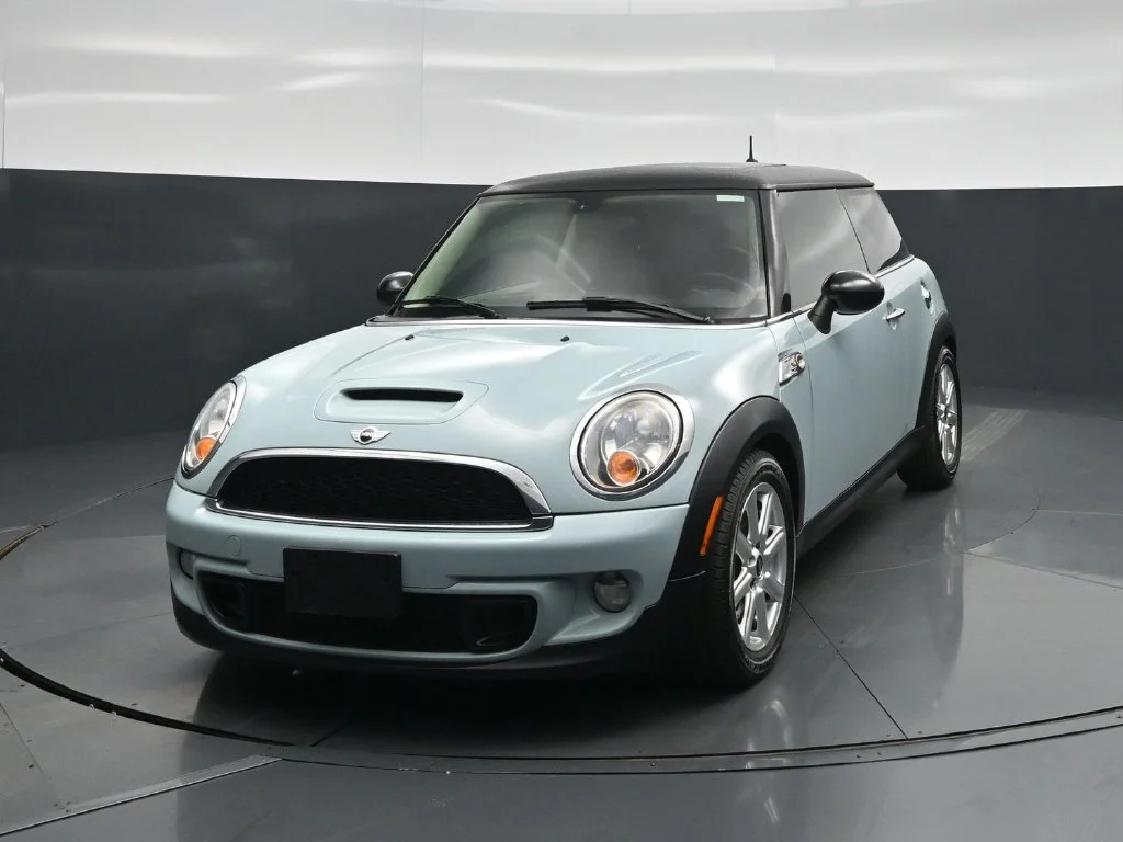 Used 2013 Blue MINI Base image 52