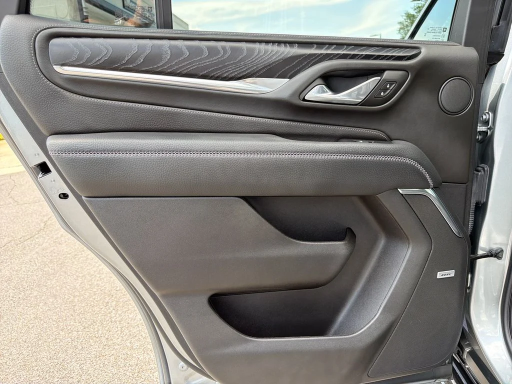Used 2024 Sterling Metallic GMC Denali image 41