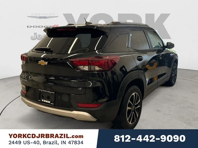 Used 2025 Black Chevrolet LT image 5