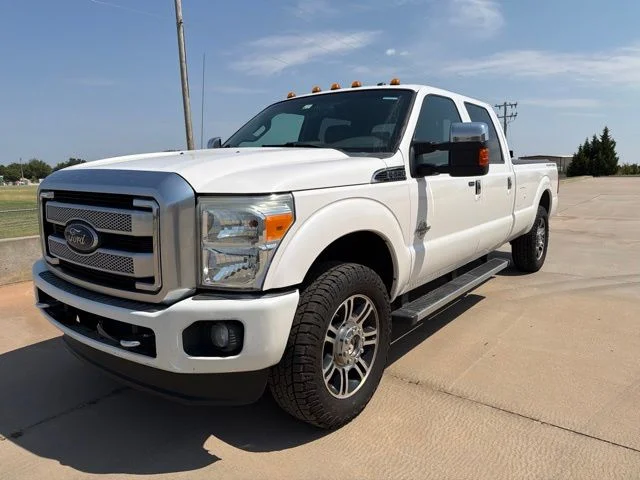 Used 2016 White Ford Platinum image 1