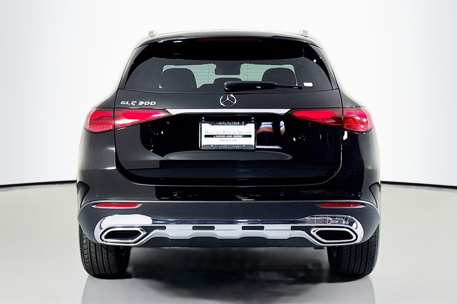 Certified Used 2025 Black Mercedes-Benz 300 image 4