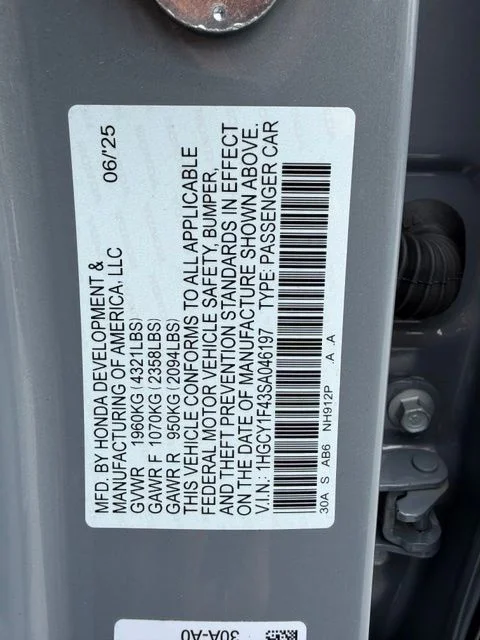 2025 Honda Accord SE - Photo 32