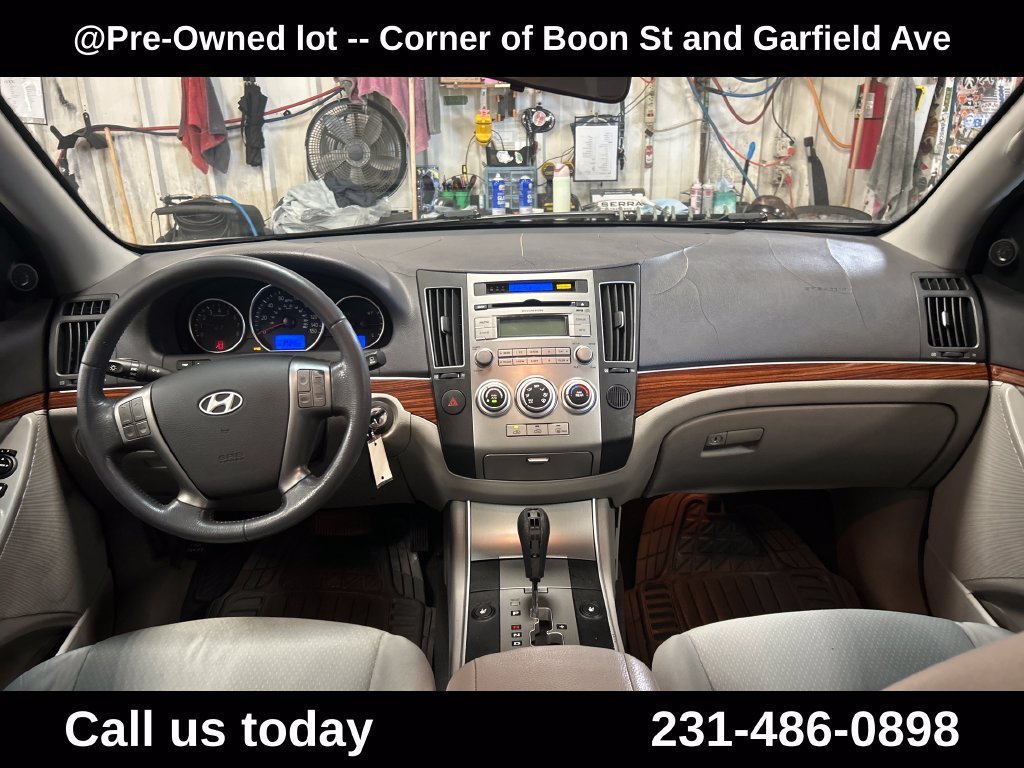 Used 2009 Blue Hyundai GLS image 22