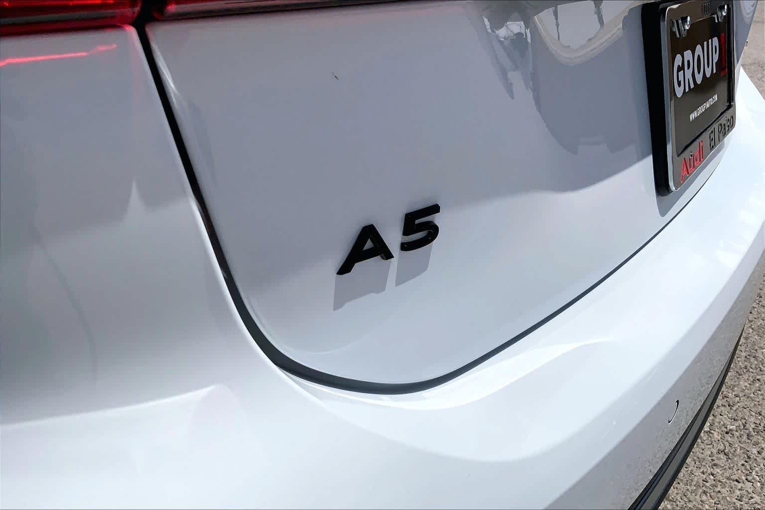 Used 2025 Glacier White Metallic Audi Premium image 31