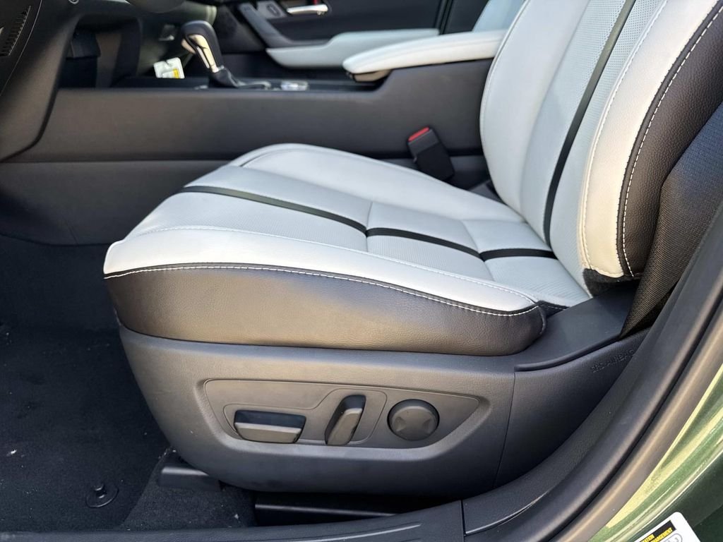 2026 Mazda CX-50 Premium Plus - Photo 9