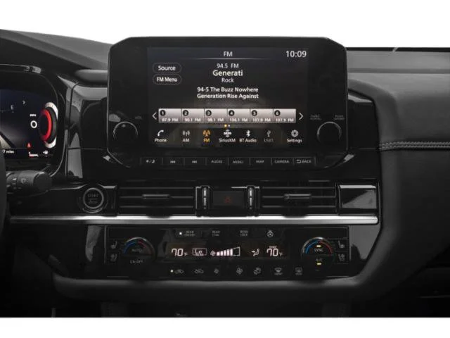 Used 2022 Pearl White Tricoat/Super Black Nissan Platinum image 23